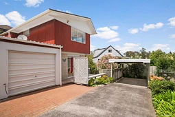 4B Capilano Place, Glenfield