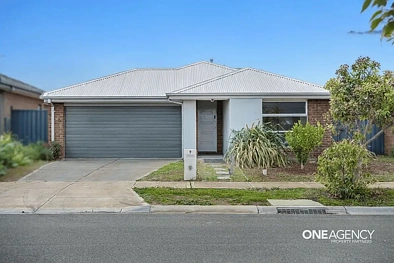 9 Wonnanngatta Crescent, Weir Views, VIC 3338, 4 slaapkamers, 2 badkamers, House