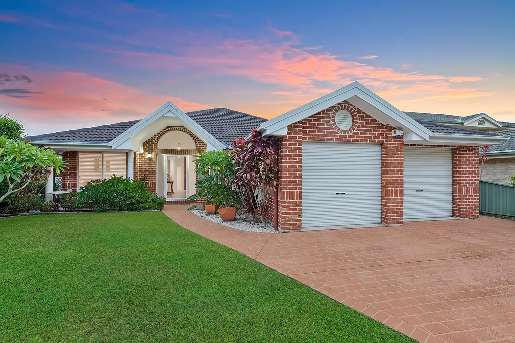 26 Flakelar Crescent, Terrigal, NSW 2260