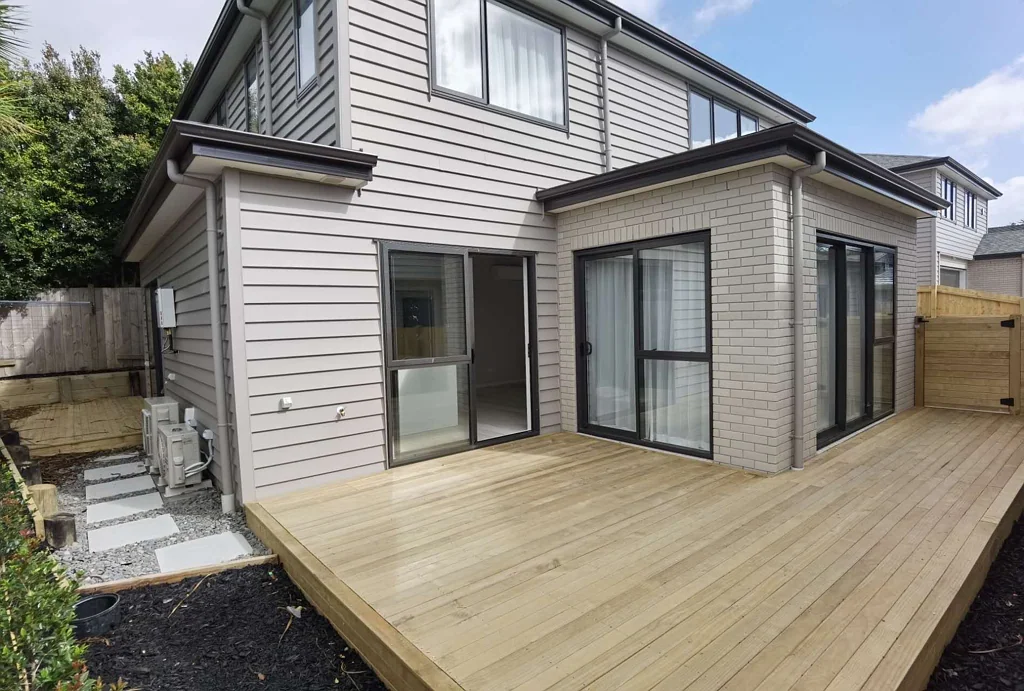 4 bedrooms + 3.5 bathrooms