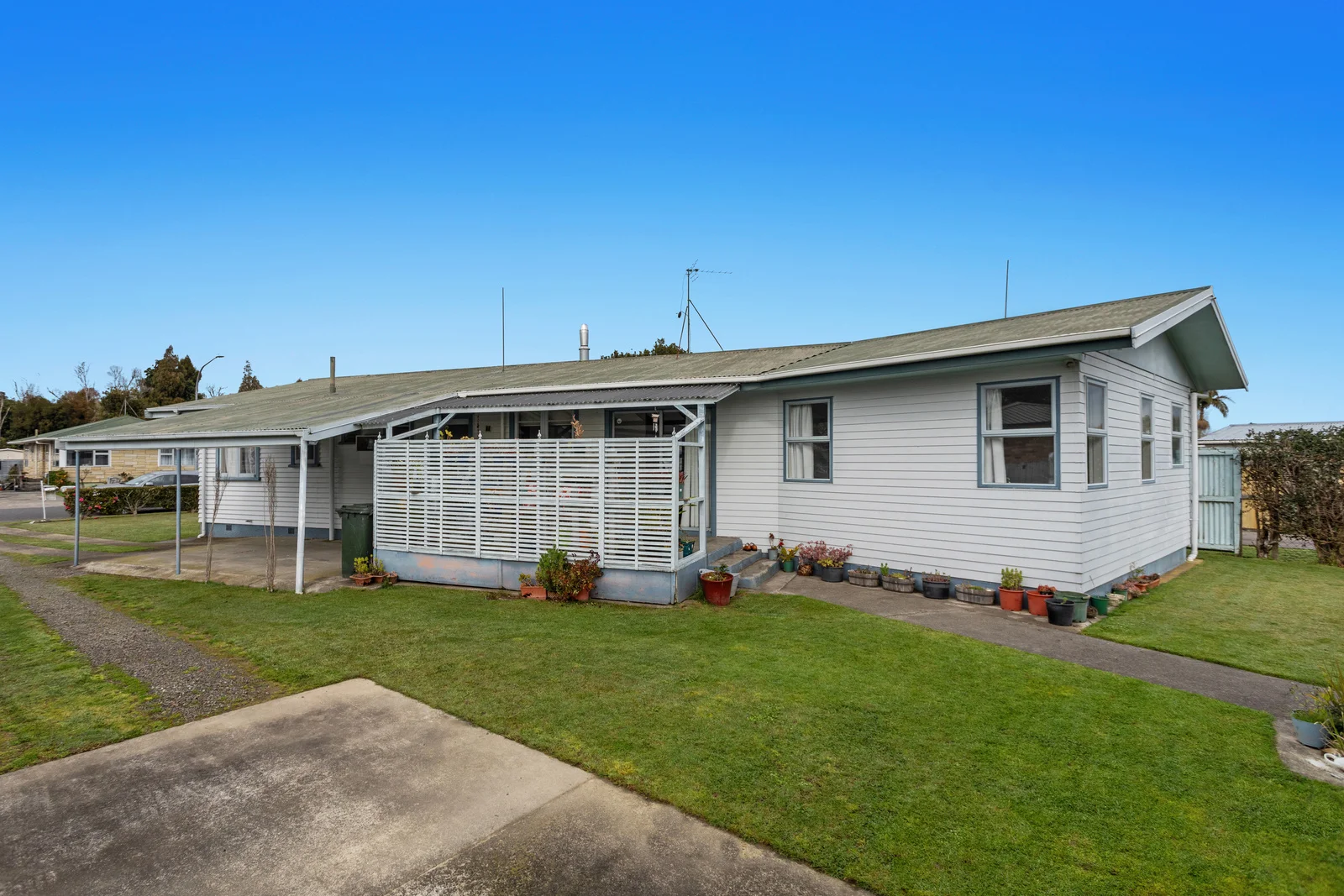 Whakatane 4Phòng ngủ Great Location, Great Opportunity