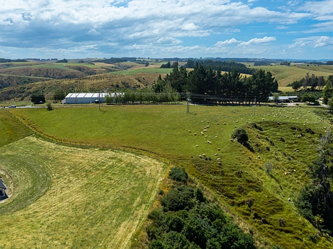 Balclutha  Elevated 2.90 ha Hillcrest Views - Balclutha
