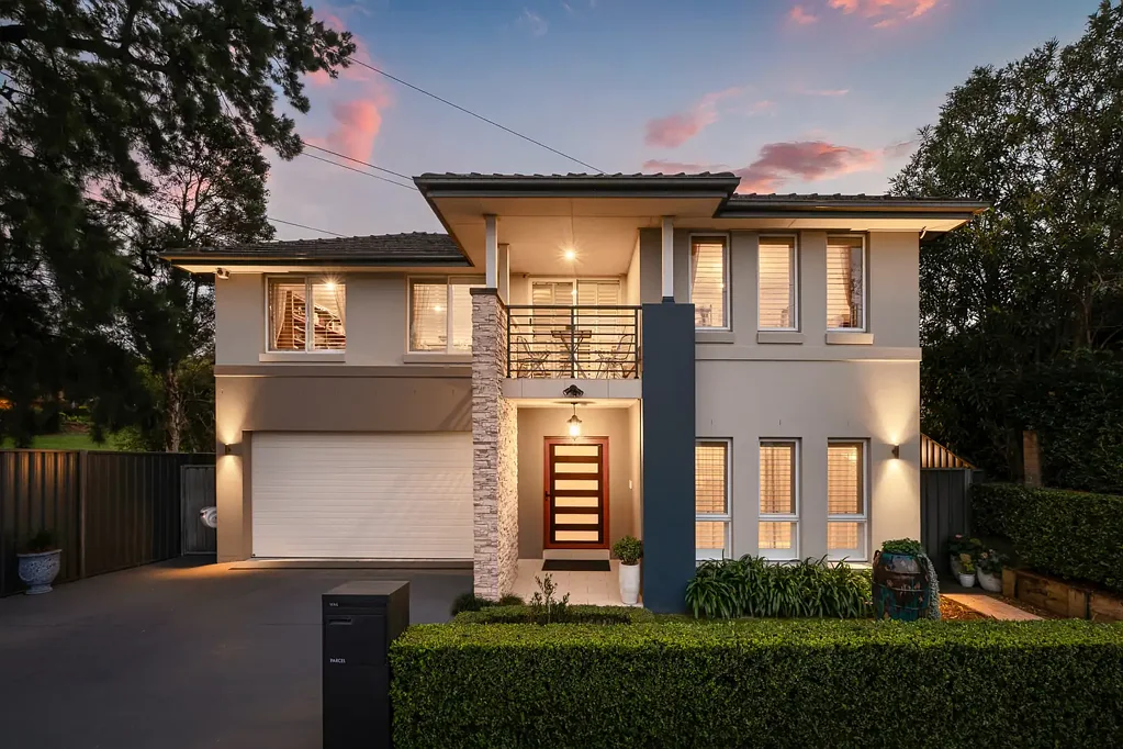 Earlwood 4غرفة نوم Stunning Parkside Entertainer | Private and Serene Family Home