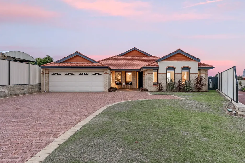 47 Observatory Drive, Clarkson, WA 6030