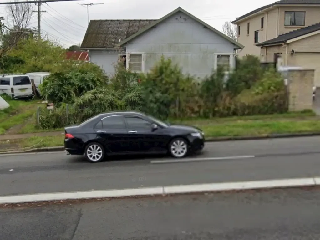 Blacktown 3Kwarto Rare Dual-Lot Opportunity with Huge Development Potential