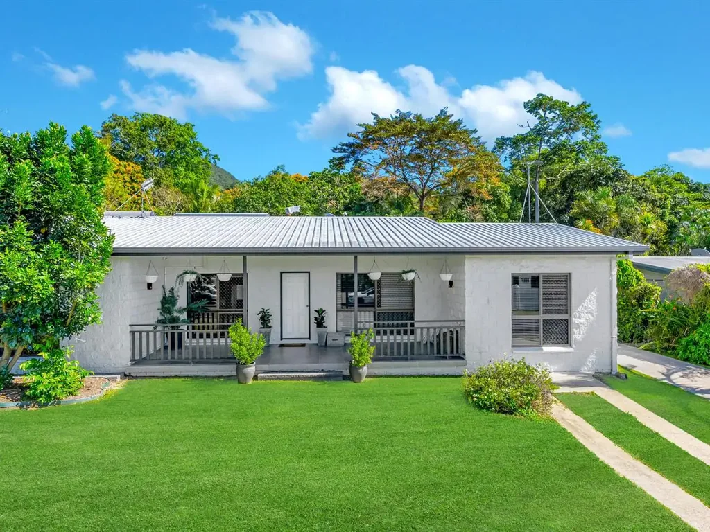 59 Survey Street, Smithfield, QLD 4878