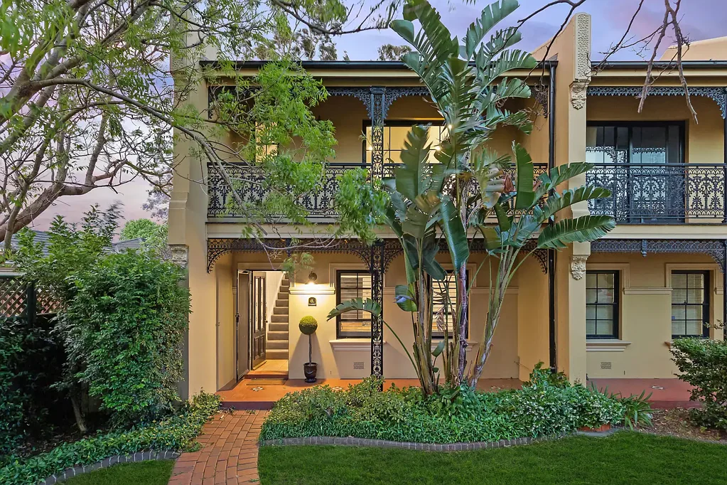 Botany 3 Bedroom Paddington elegance & Bali serenity in one private oasis