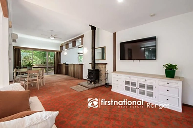 1578 Burwood Highway, Tecoma, VIC 3160, 3 slaapkamers, 2 badkamers, House
