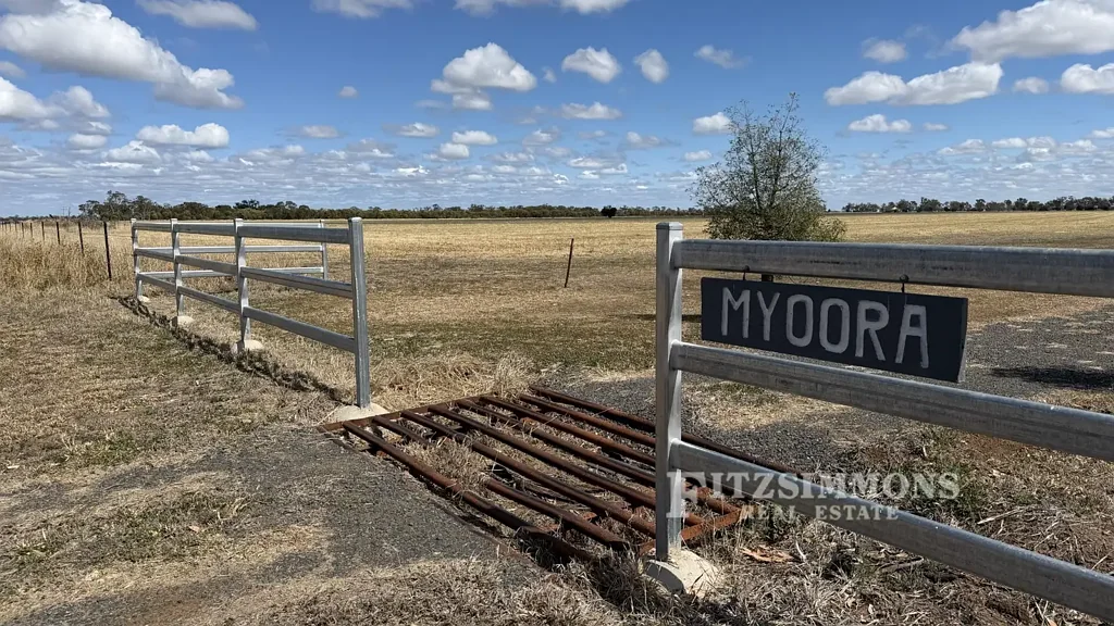 Jandowae SEMI-RENOVATED HOME WITH IMPROVED PASTURE!