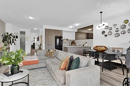 8/60-68 Gladesville Boulevard, Patterson Lakes