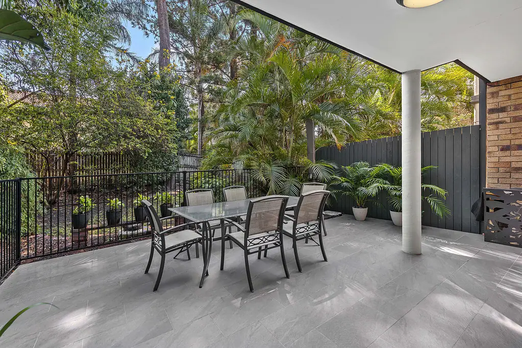 3/115 Central Avenue, Indooroopilly, QLD 4068
