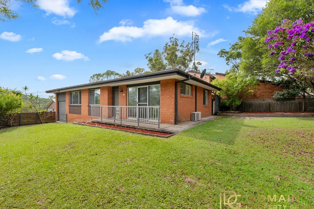 1 Maranoa Street, Wyoming, NSW 2250