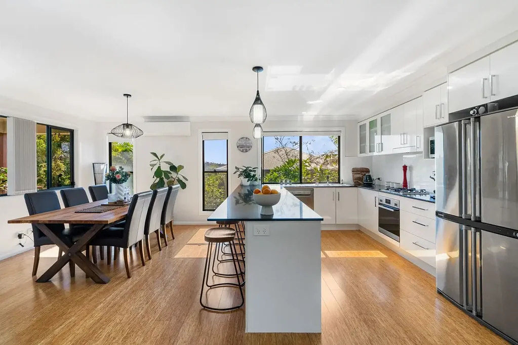 Modern Family Home in Terranora