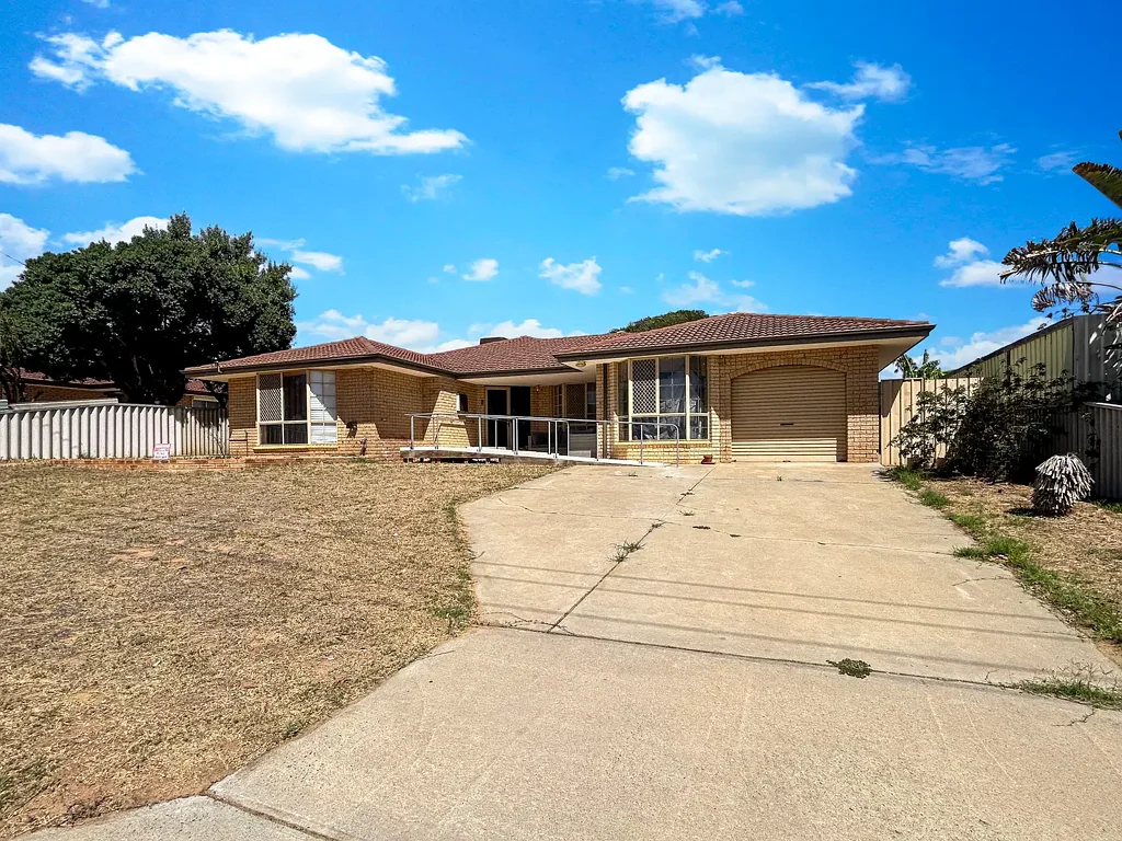 5 Baldwin Place, Rangeway, WA 6530