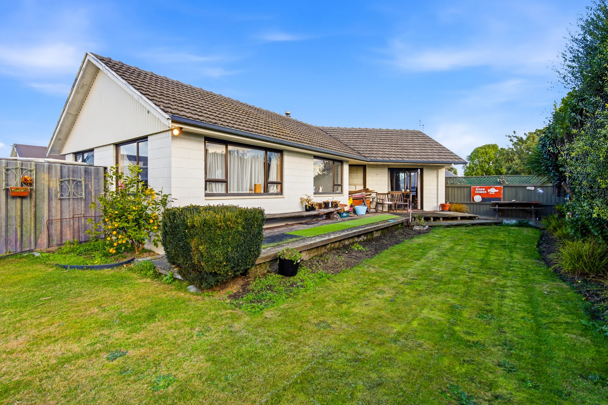 Hornby 3Kwarto Vendor Has Purchased - This Home Must Be Sold