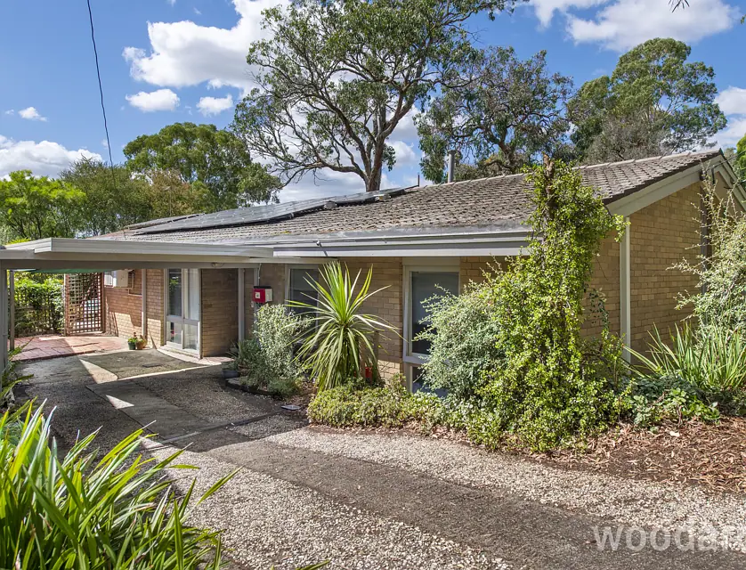 15 Munro Street, Mitcham, VIC 3132, 4 ਕਮਰੇ, 2 ਬਾਥਰੂਮ, House