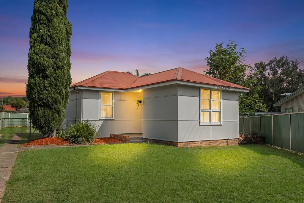 4 Laurel Place, Lalor Park, NSW 2147