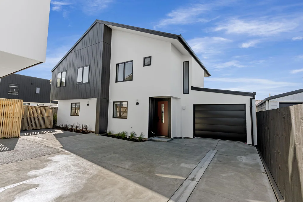 Addington 2房  Garage & Affordable - Be Quick