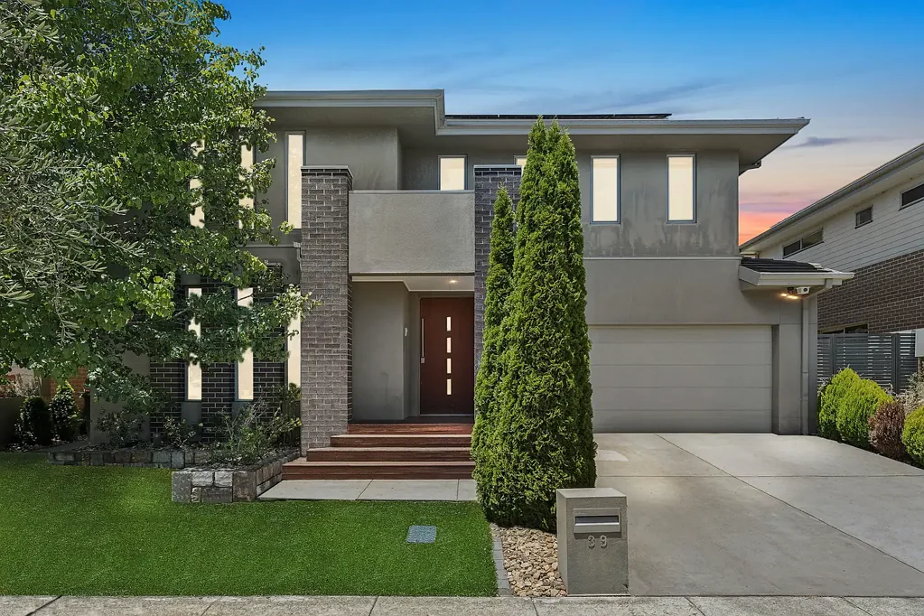 39 Bruce Dittmar Street, Forde, ACT 2914