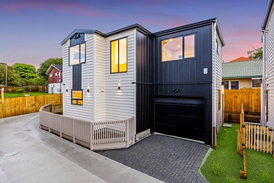 Hillpark 4 Bedroom Brand-New Standalone Home in Prime Hill Park