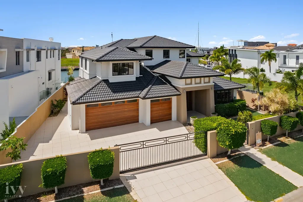 53 Royal Albert Crescent, Paradise Point, QLD 4216