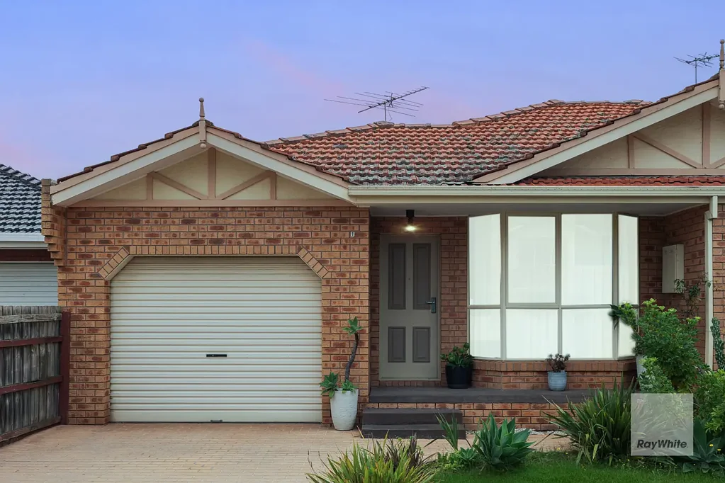 1/17 Aquanita Crescent, Keilor Downs, VIC 3038