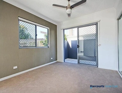12/125 Bulimba Street, Bulimba, Brisbane - Eastern Region, 2部屋, 2バスルーム, Unit