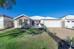 11 Viewed Green, Byford