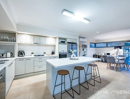 82 Jindalee Boulevard, Jindalee, WA 6036, 4 Kuwarto, 2 Banyo, House