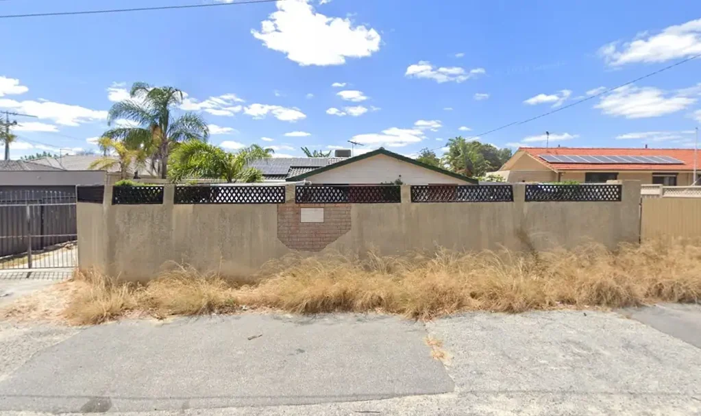 4 Shortland Way, Girrawheen, WA 6064