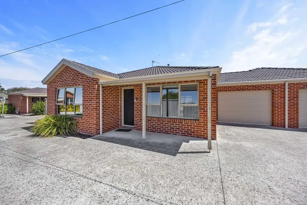 2/821 Darling Street, Redan, VIC 3350