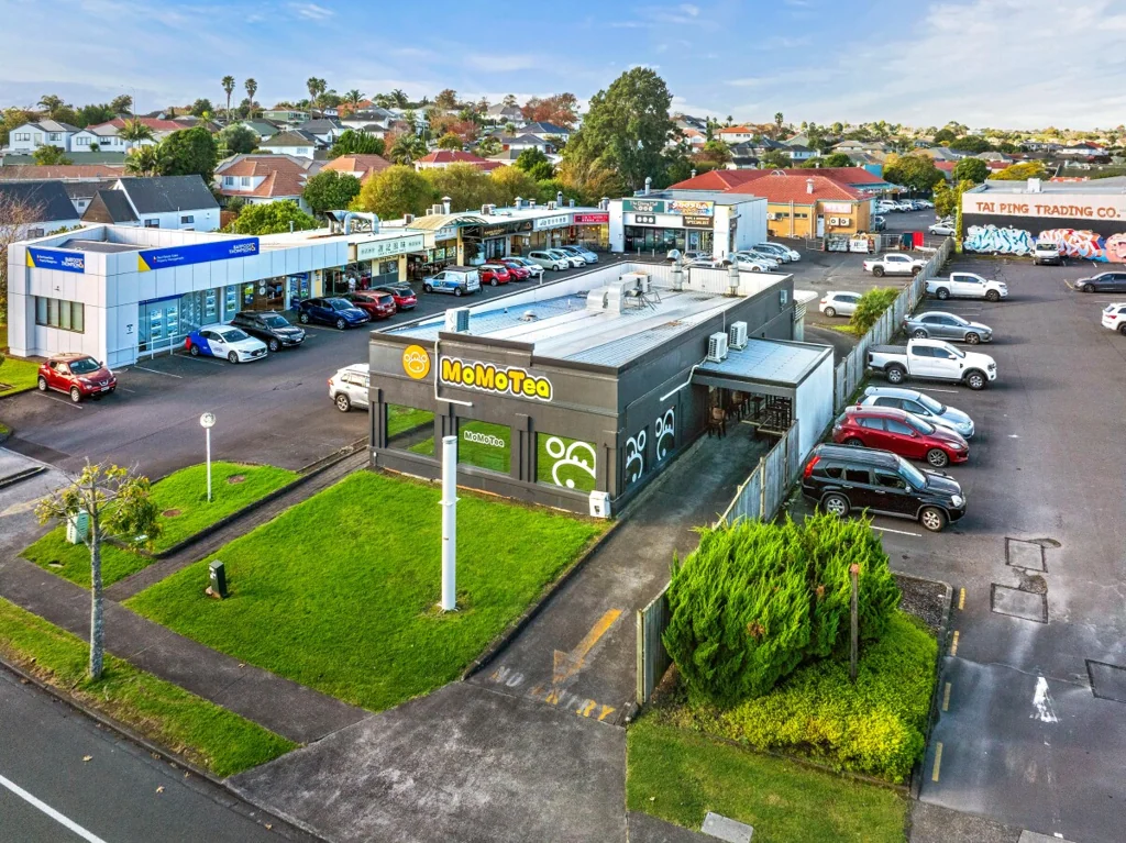 Howick Invest or Occupy with Drive-Through