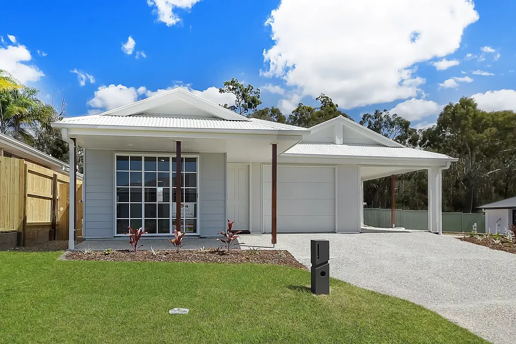 13 Weedbrook Street, Park Ridge, QLD 4125
