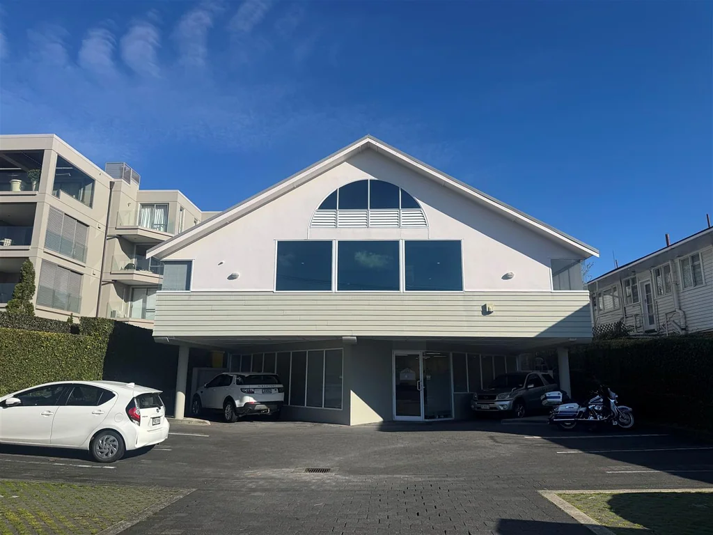 Remuera FITTED REMUERA DENTAL SUITE