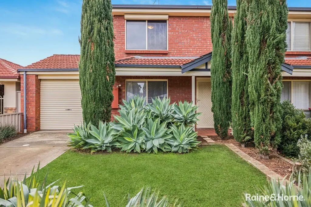 Mitchell Park 2chambre Very Rare Torrens Titled, Two-Storey Maisonette