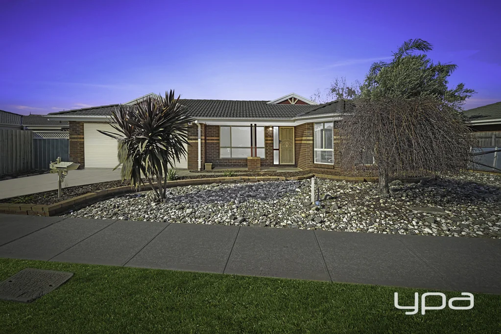 14 Seaeagle Avenue, Point Cook, VIC 3030