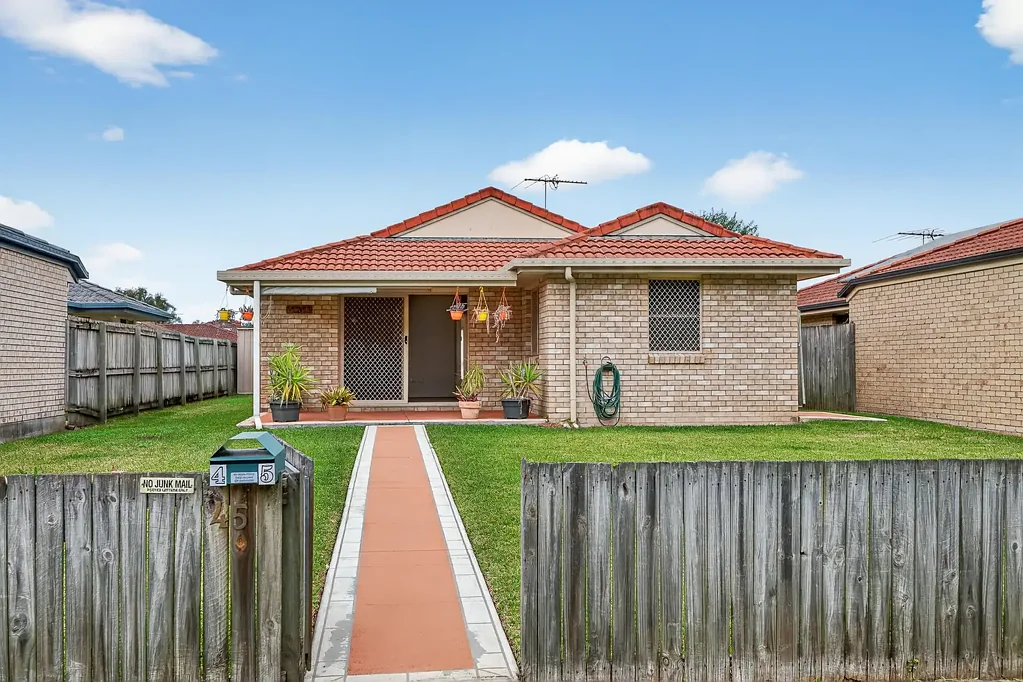 45 Gillam Crescent, Bray Park, QLD 4500