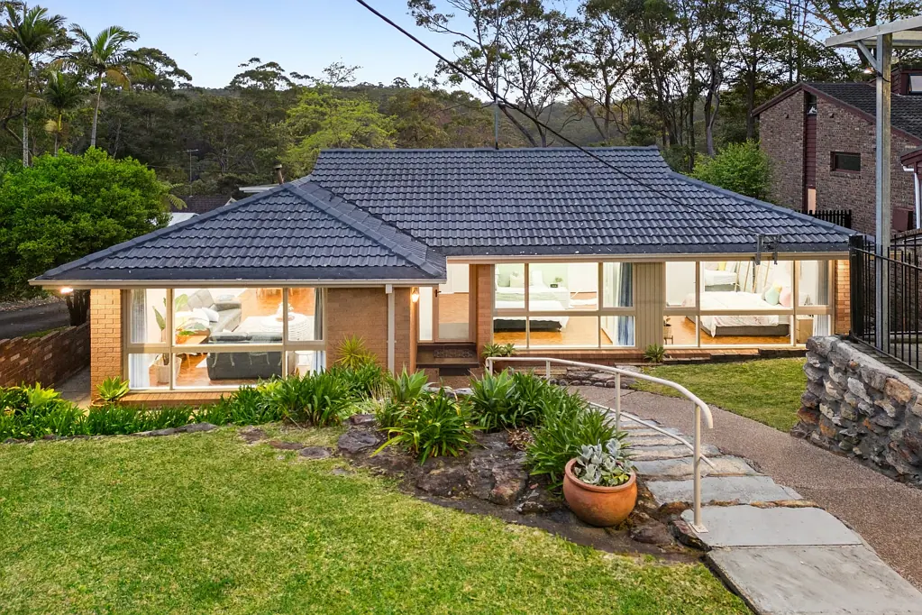 155 Pretoria Parade, Hornsby, NSW 2077