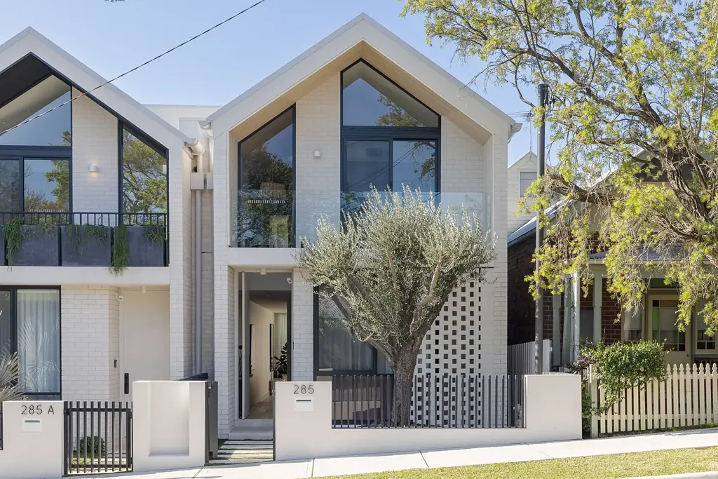 Lilyfield 4कमरा Brand new family home in premier bayside location