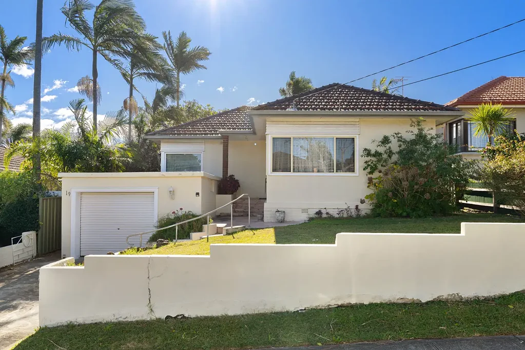 19 Hastings Road, Beverley Park, NSW 2217