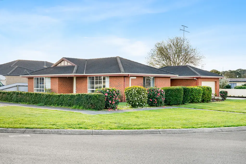 60 Curdie Street, Cobden, VIC 3266