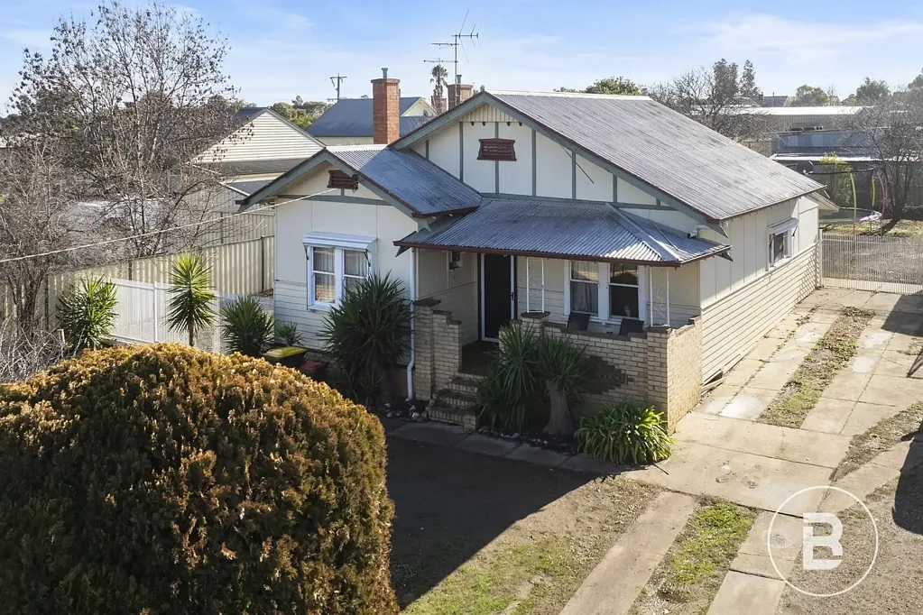 9 Lowenstein Street, Maryborough, VIC 3465