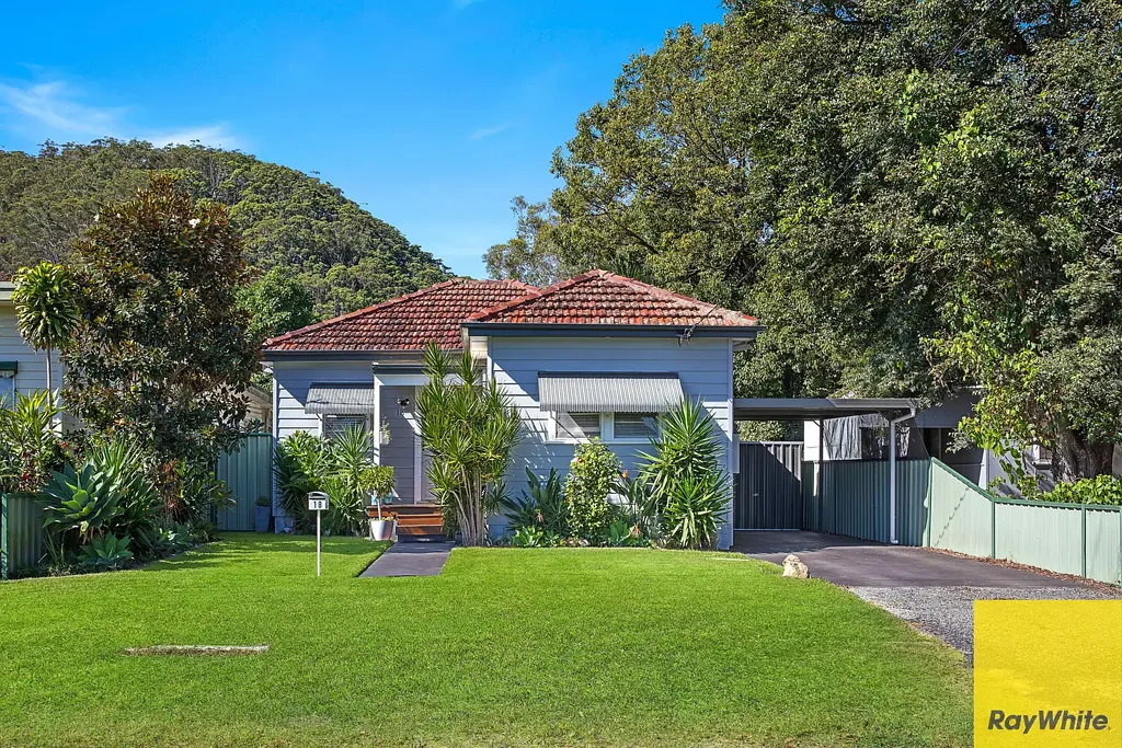 18 Collareen Street, Ettalong Beach, NSW 2257