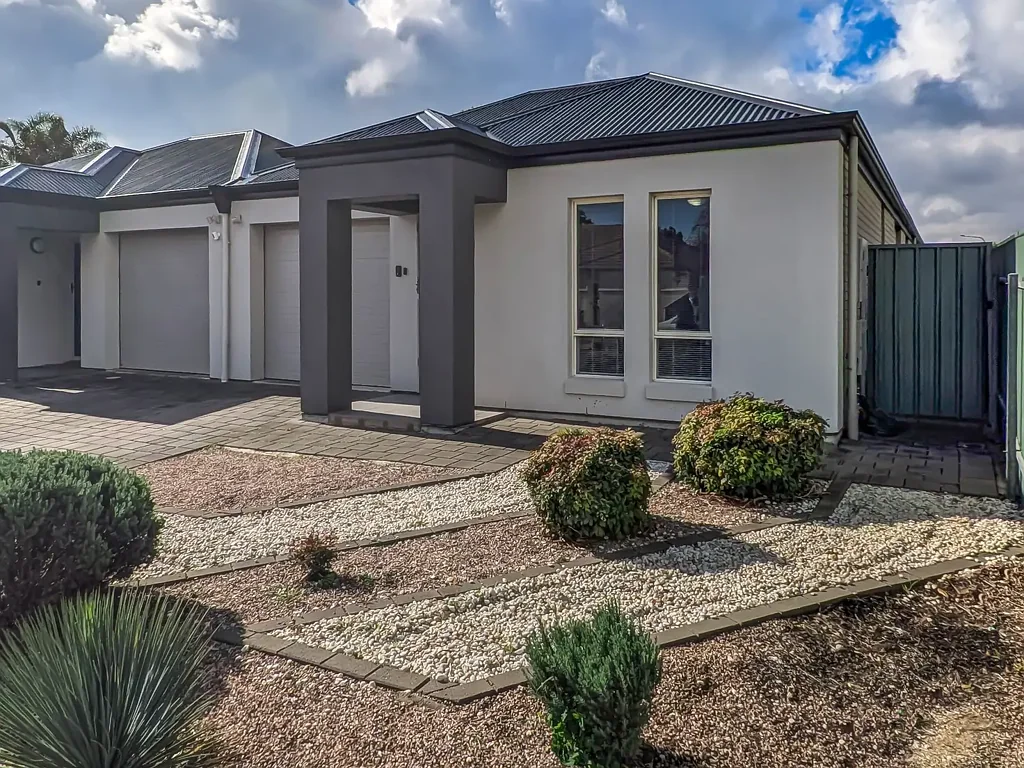 Sturt 3房  Three Bedrooms, Two Living Zones, One Very Easy Lifestyle