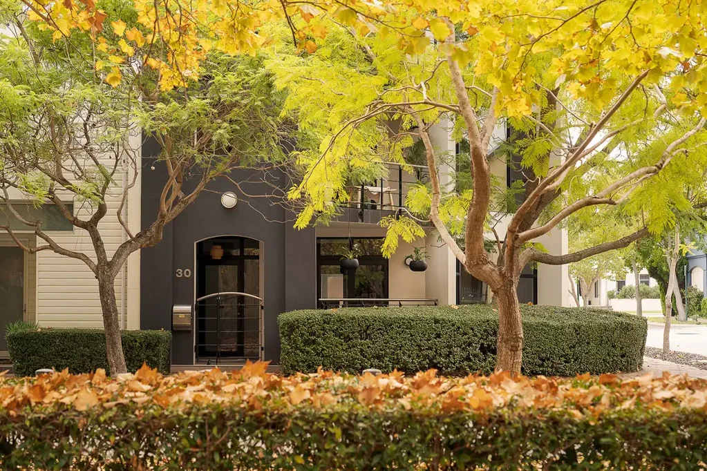 30 Mere View Way, Subiaco, WA 6008