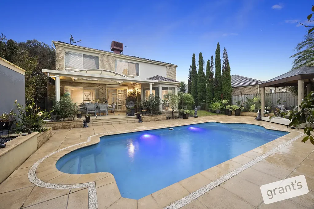 Narre Warren South 4ห้องนอน Space and Comfort in Elite Location