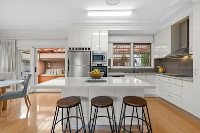 26 Boyd Avenue, Lugarno, NSW 2210, 3 slaapkamers, 2 badkamers, House