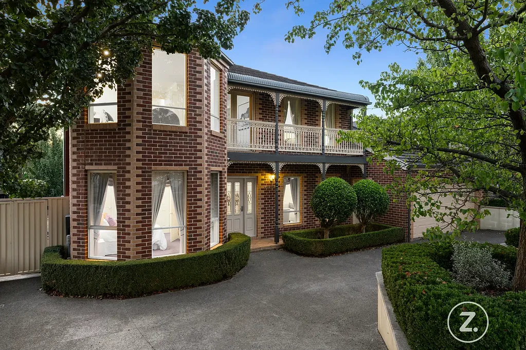 Wantirna 6ห้องนอน Spacious, Stylish & Supremely Located Family Living in the Heart of Wantirna