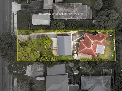 Henderson 5房  Two Homes, One Opportunity! Vendors are packed!
