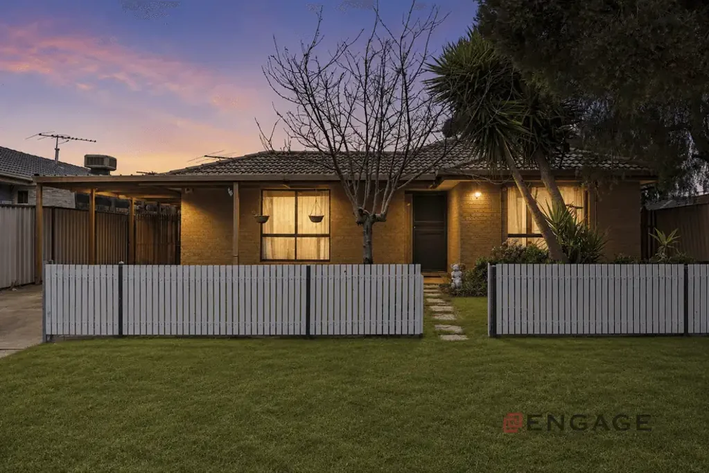 Werribee 3બેડરૂમ A Spacious Family Home with Future Possibilities